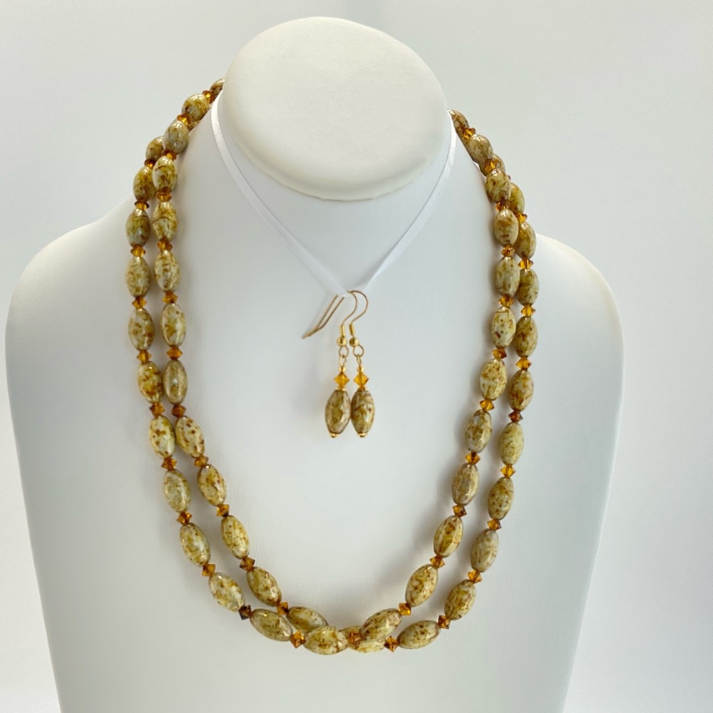 Vintage Glass & Crystal Bead Necklace and Earrings in Lion's Mane Colors - Picture 1 of 14